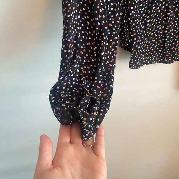 REFORMATION | Women’s Pinto Square Neck Ruched Back 3/4 Sleeve Blouse - Picture 6 of 8